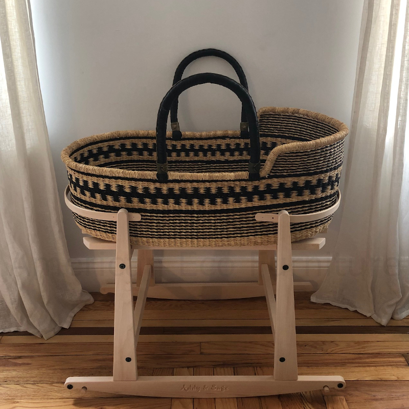 Large Leo Moses Basket for Loungers
